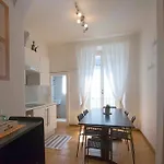 Apartamento Duomo Amazing Downtown Centre Como
